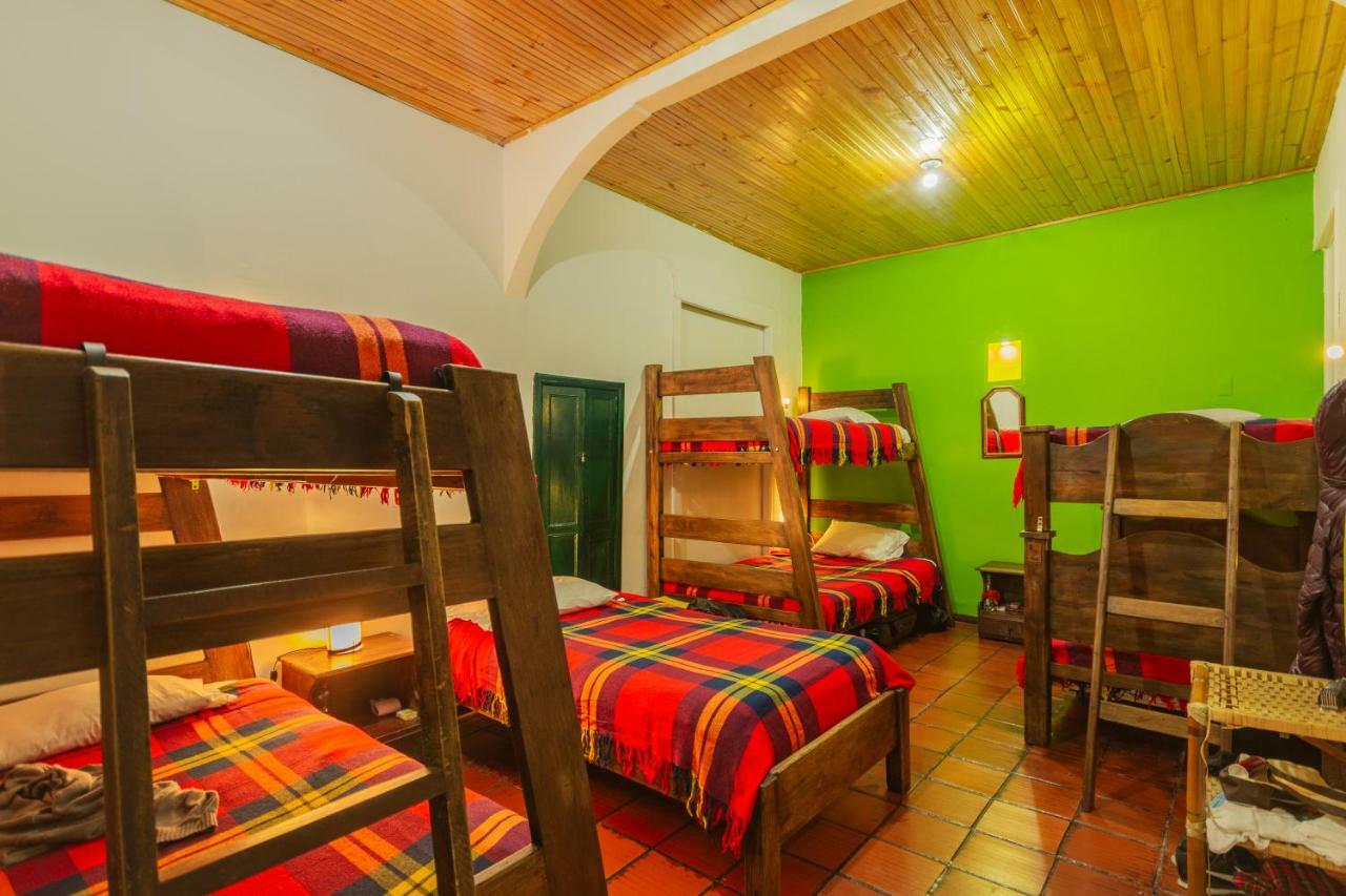 Hostal Sue Candelaria Bogotá Eksteriør billede